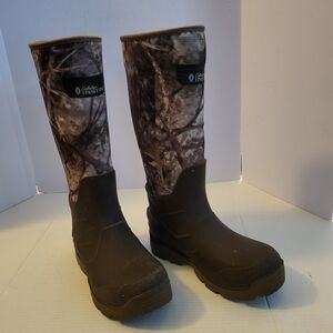Cabela's Brown and Tan Boots